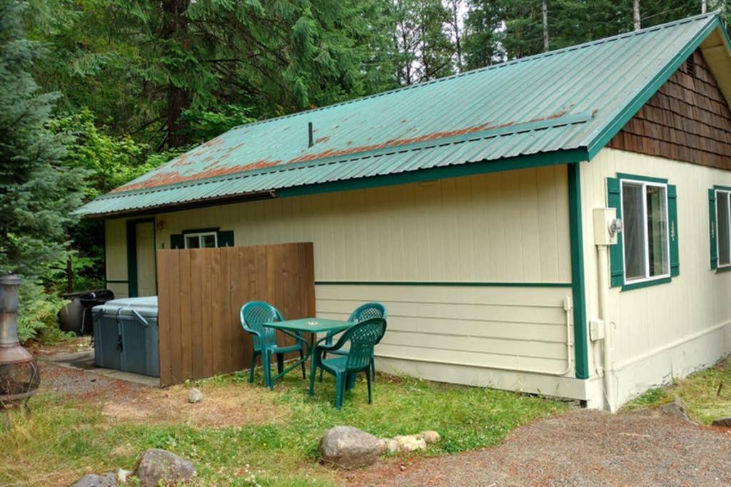Hall Creek Cabin Packwood Exterior photo
